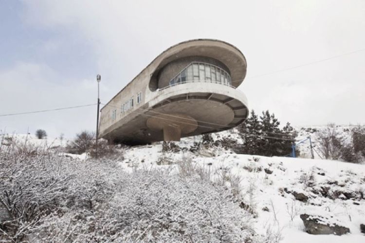 Stolovaya v Dome otdykha pisateley na ozere Sevan Armeniya 1971